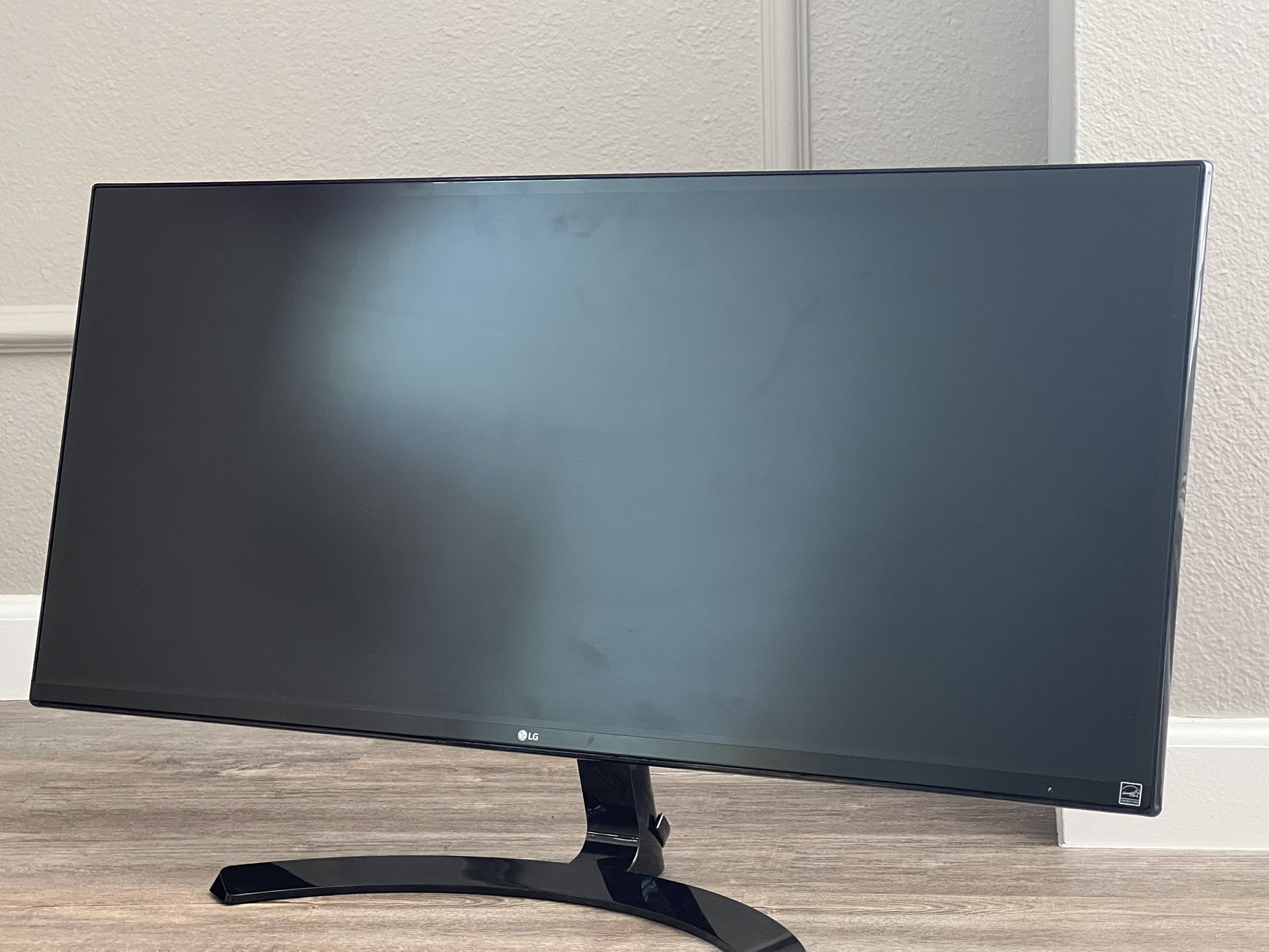 LG 34in Ultrawide HD monitor $125