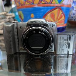 Olympus  SZ-10 