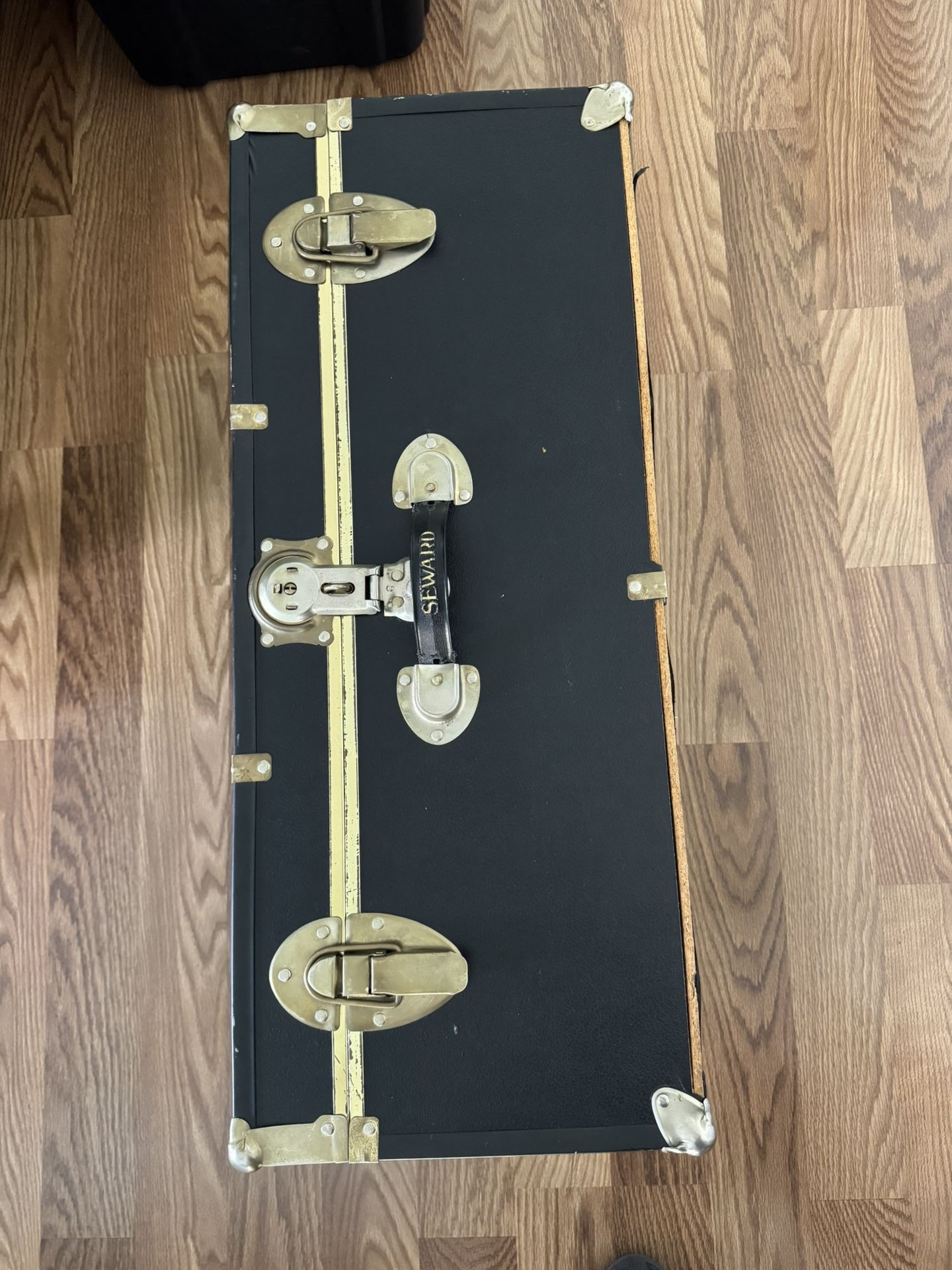 Seward classic Storage Trunk