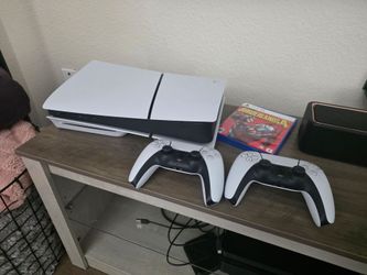 PlayStation 5 Disc Edition Bundle – 2 Controllers + Borderlands 4