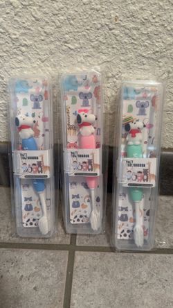 Snoopy toothbrushes