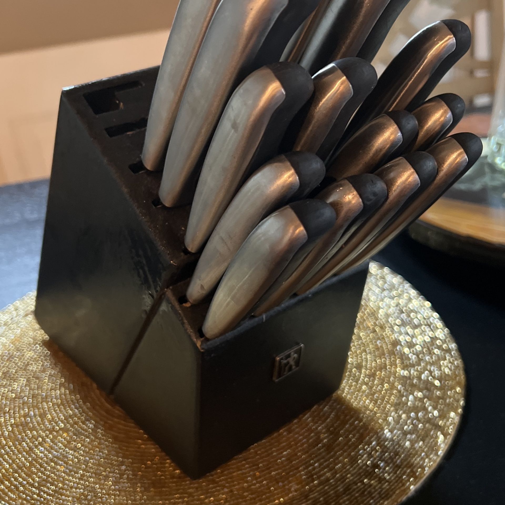 18pc. J.A. Henckles Knife Block And Set!
