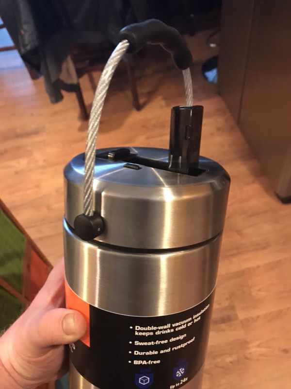 Owala 40oz Stainless Steel Tumbler with Handle for Sale in Hazard, CA -  OfferUp