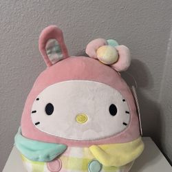 Hello Kitty Squishmallow