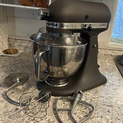 Kitchenaid Artisan Mixer 5qt Attachment Works Great Kitchen Aid 