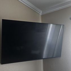 50 Inch LG TV 