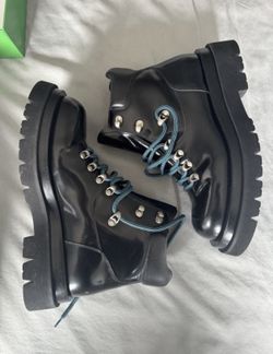 Bottega Veneta Black Leather Lug Hiking Boots