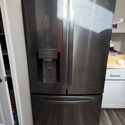 LG Refridgerator
