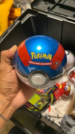 Spanish Pokeballs with 3 Booster packs