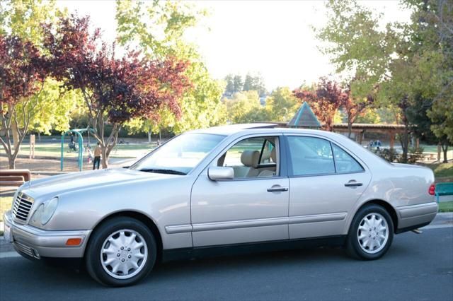 1999 Mercedes-Benz E-Class