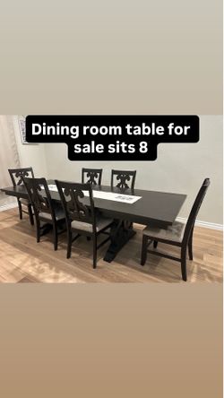 Dinning room table
