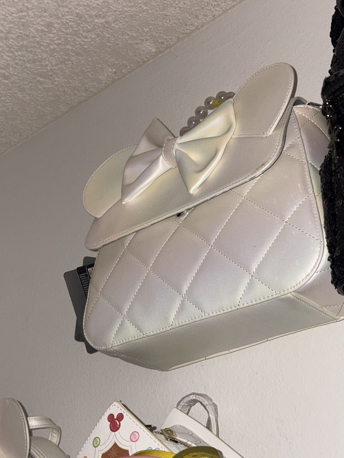 Loungefly Minnie Mouse Bag Pearl Iridescent Disney