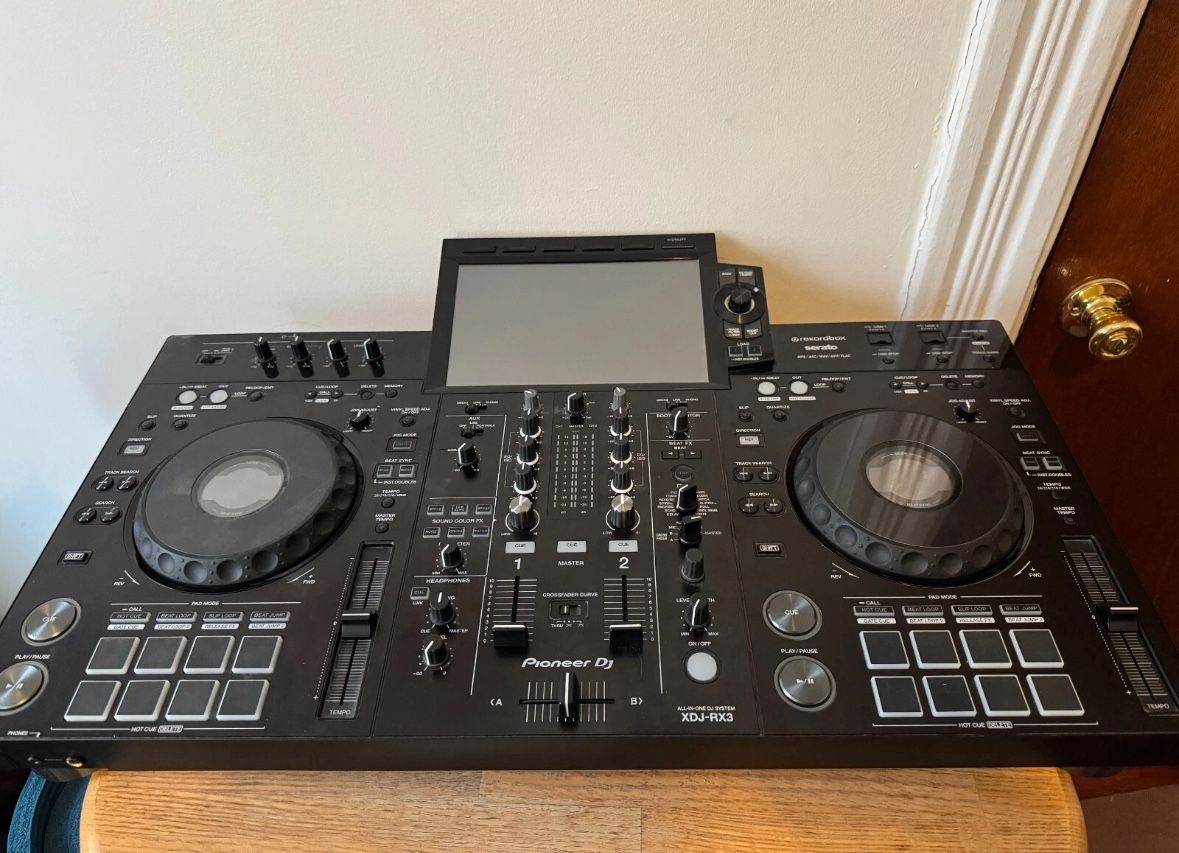 Pioneer XDJ-RX3