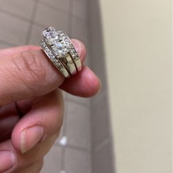 3 Stone Wedding Ring 