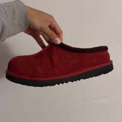 Red Low Top Uggs