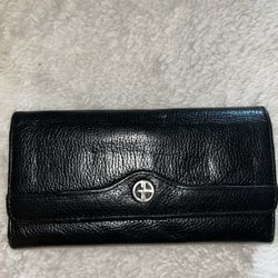 Black Simple Wallet