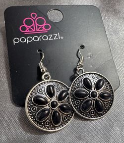 Rustic Daisy Earrings 