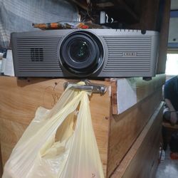 Projector Like New 