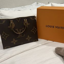 Louis Vuitton On The Go Gm Slightly Used for Sale in West Palm Beach, FL -  OfferUp