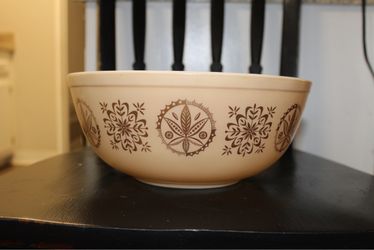 Hex Pyrex Mixing Bowl