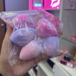 Beauty Blenders 