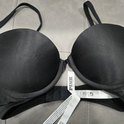 PINK Victoria's Secret Black Women's Bra 32B Wear Everywear Super Push Up