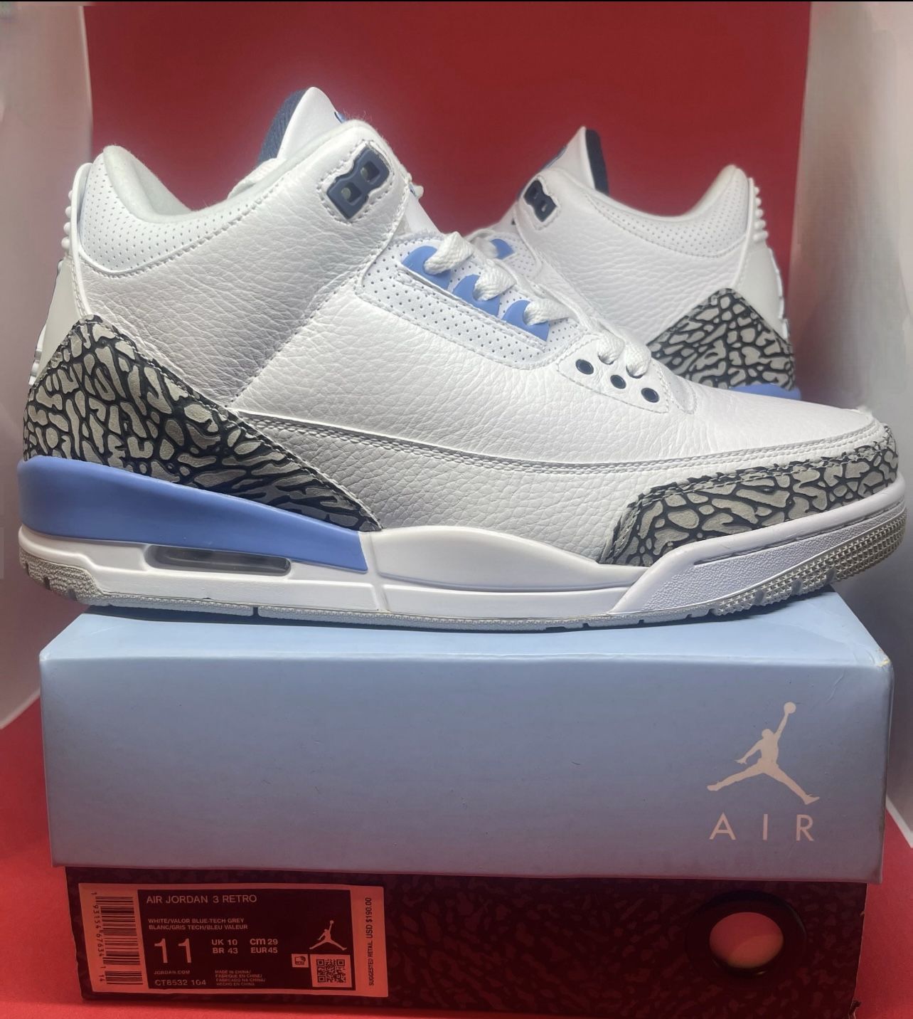 Air Jordan 3 Retro Unc