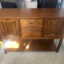 Buffet/hutch Table 
