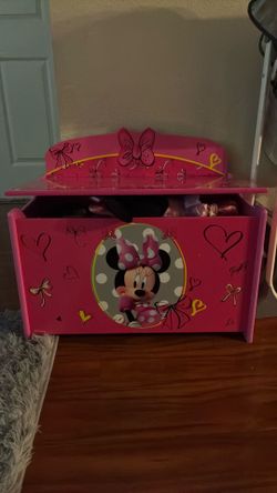 Toy box