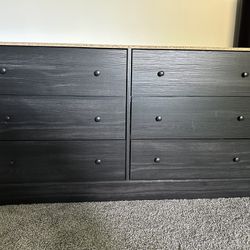 Six-drawer Dresser