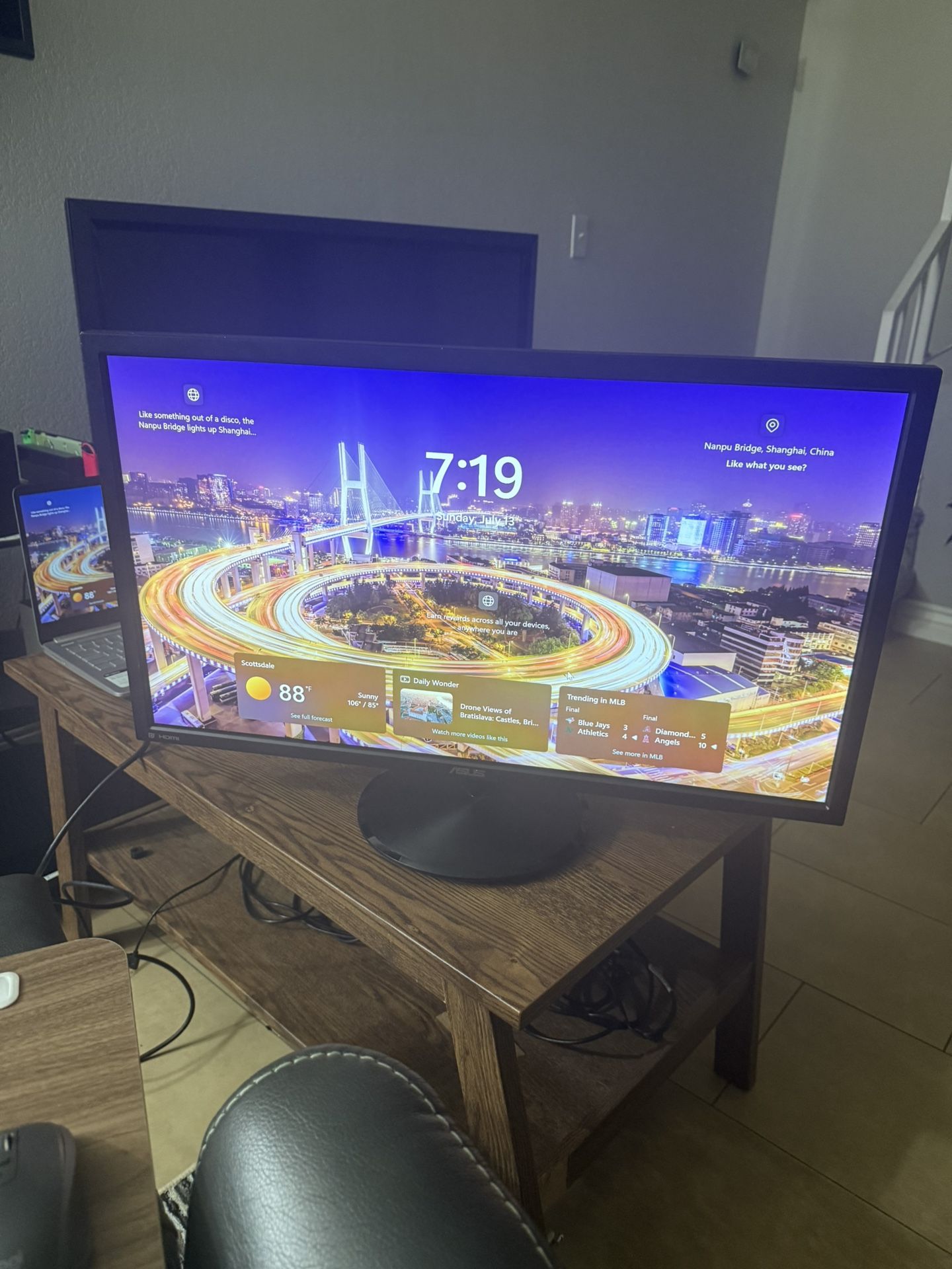 ASUS 4K Monitor