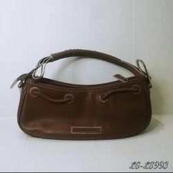 BCBG MAXAZRIA Brown Leather BOHO Zip Handle Clutch Shoulder Purse. 