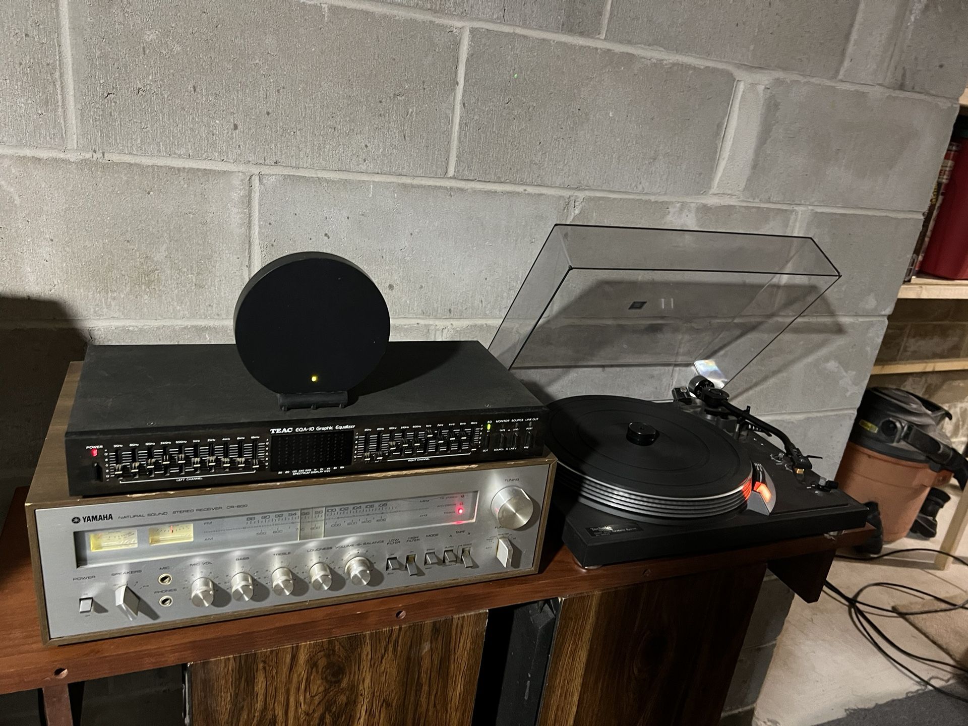 Stereo Receiver , Turntable And Equalizer 