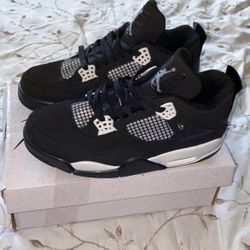 Jordan 4 White Thunder 9.5