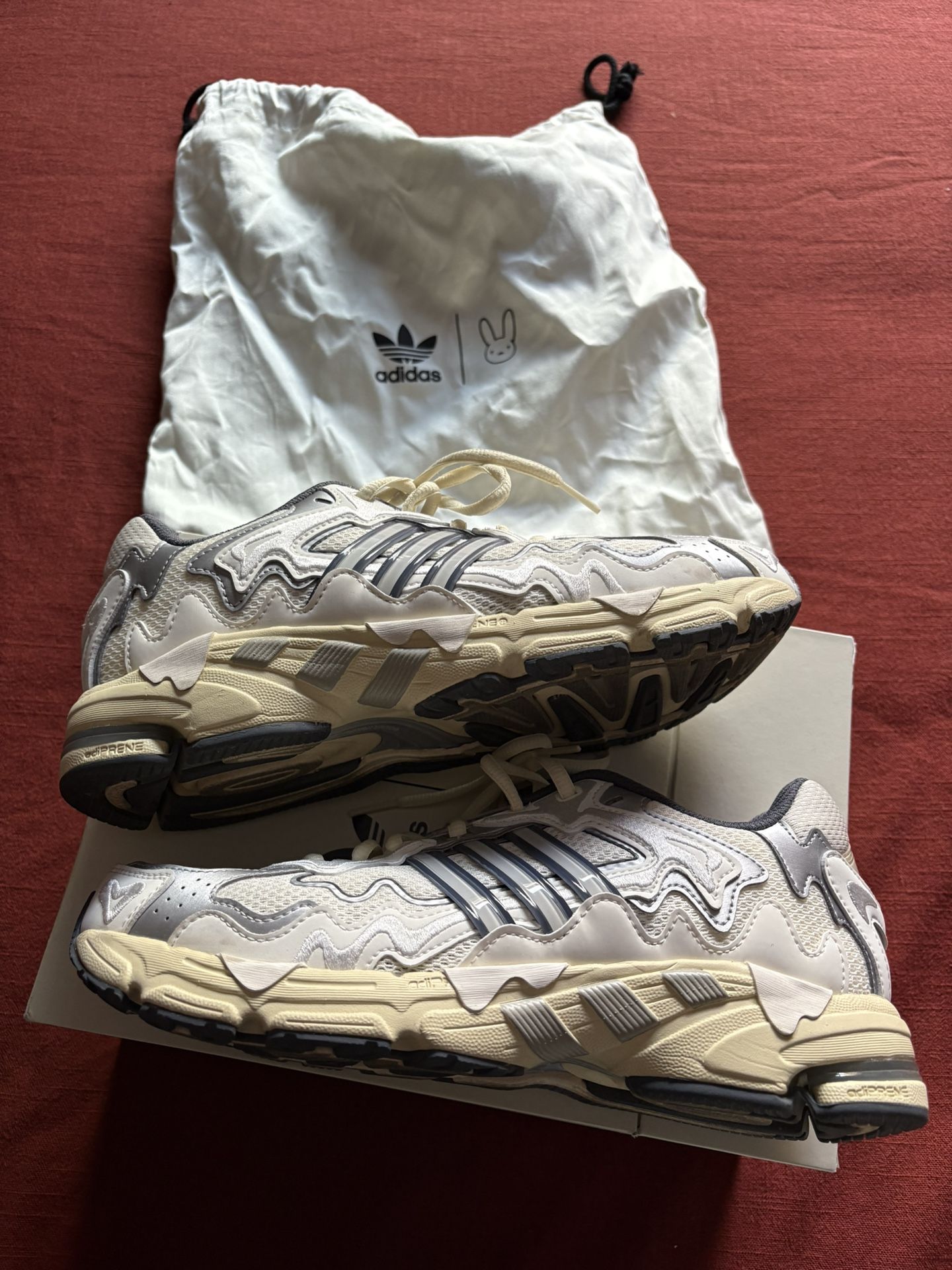 Bad Bunny x Response CL 'Wonder White'