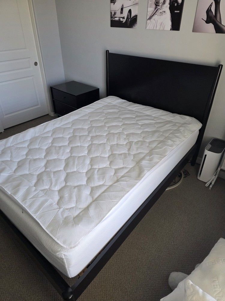 Black Twin Bedroom Set from Living Spaces