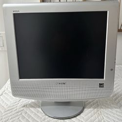 sony wega tv 15” LCD