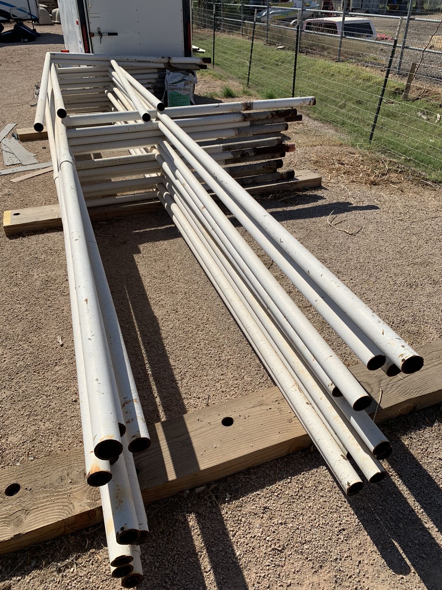 Pipe fencing