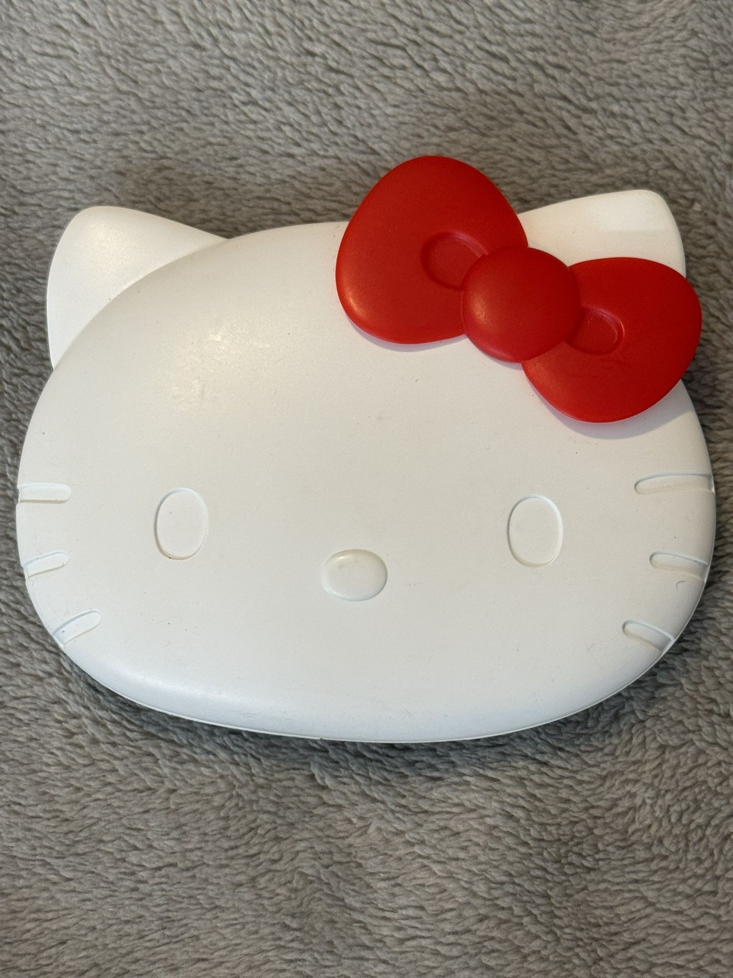 Hello Kitty Mirror