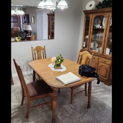 Broyhill China Cabinet With Every On Picture Included But The Dishes