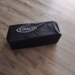 Graco's Baby Crib