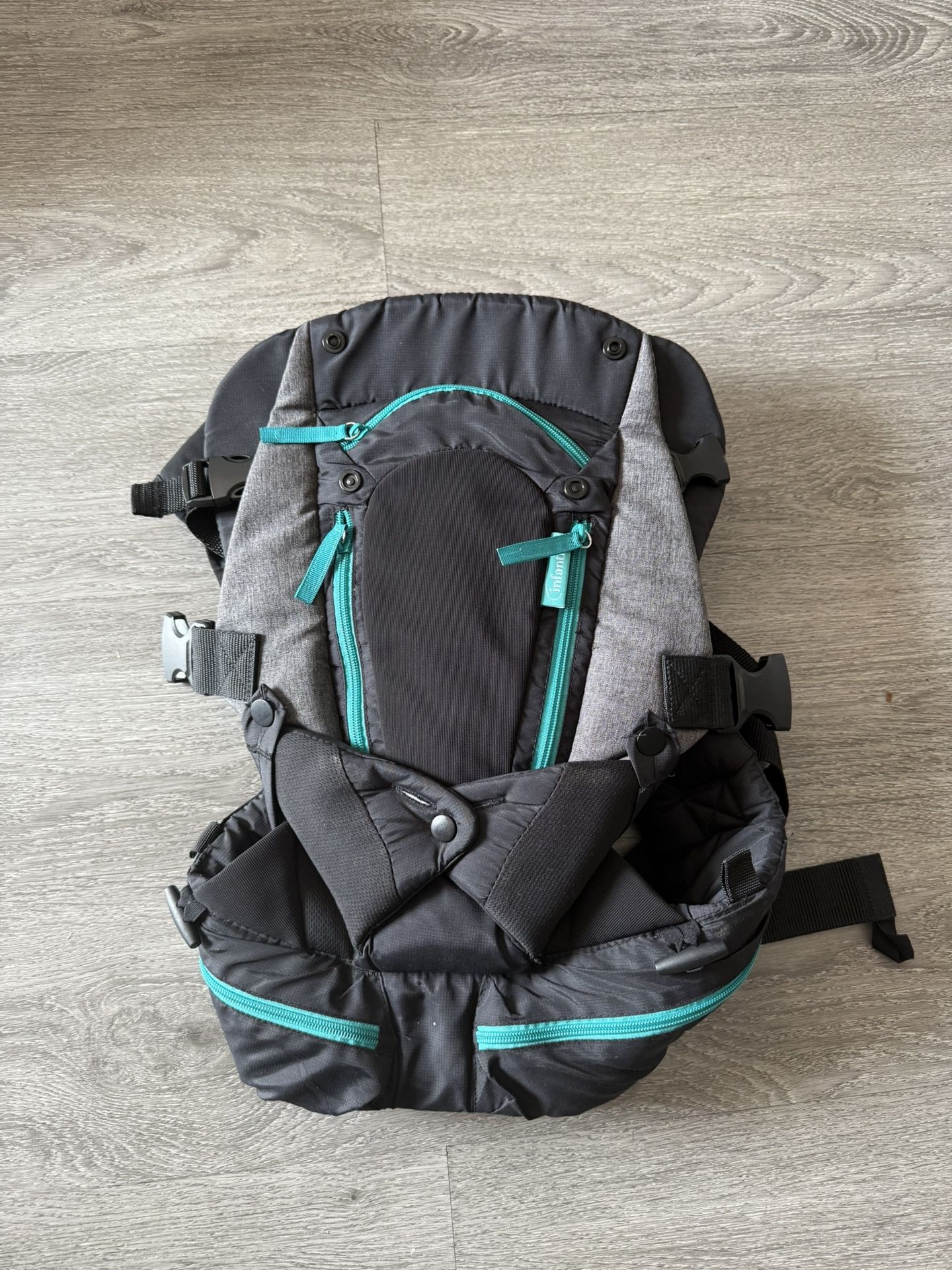 Infantino Carry-on Baby Carrier