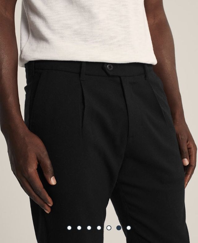 Abercrombie& fitch joggers size 32–Brand new