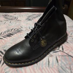 Doc Martin's Size 14 New !