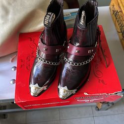 Quincy Boots