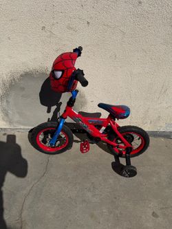 Spider-Man Kids Bike with Training Wheels