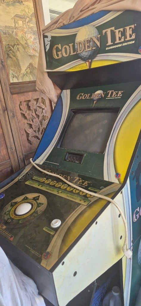 Golden Tee Golf Game