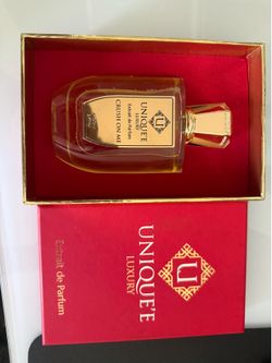 UNIQUE'E LUXURY Crush On Me