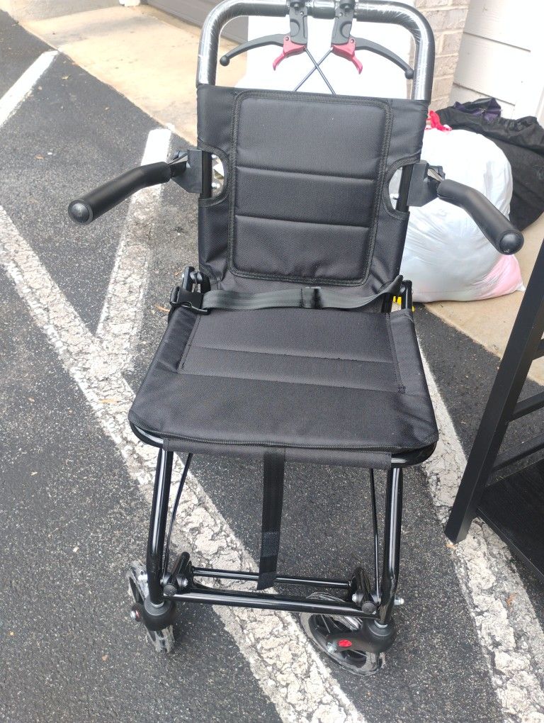 Rolling Chair