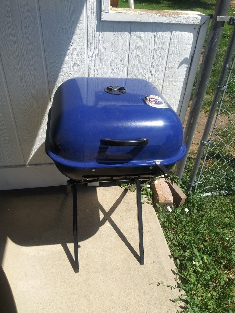 Charcoal bbq Used Once